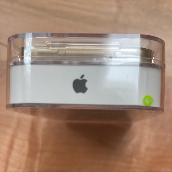 New, unopened packed 7th generation, iPod touch 256GB - Picture 6 of 6